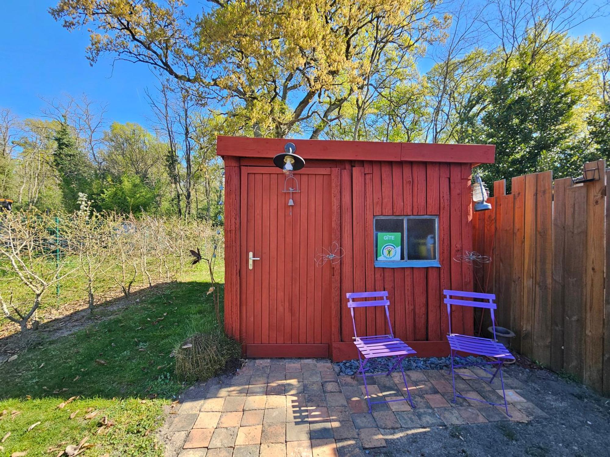 Gîte Le Sully, maison solognote, grand jardin clôturé La Ferté-Saint-Aubin Extérieur photo